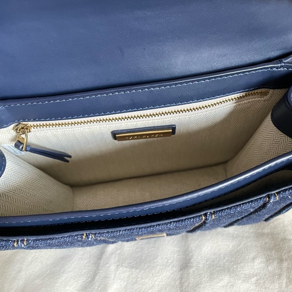 New, Tory Burch Britten denim small adjustable shoulder bag navy - Picture 8 of 14